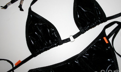 Social-Bikini (Black/Jewel Onyx)