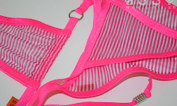 Social-Bikini (Candy/Beach Shell sheer)