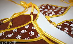 Royal-Bikini (Yellow/Skulls Brown)