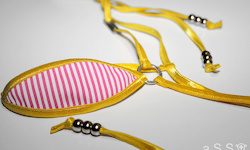 Hysterical Bikini (Yellow/Beach Shell)