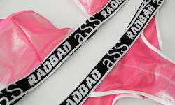 Practical White trim/Wetmesh Azalea